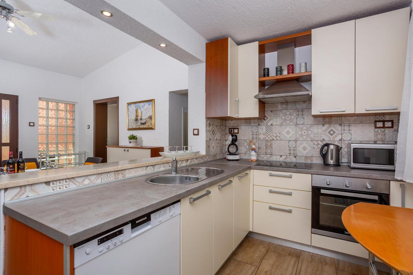 Apartments Villa Temer Pinezići 外观 照片