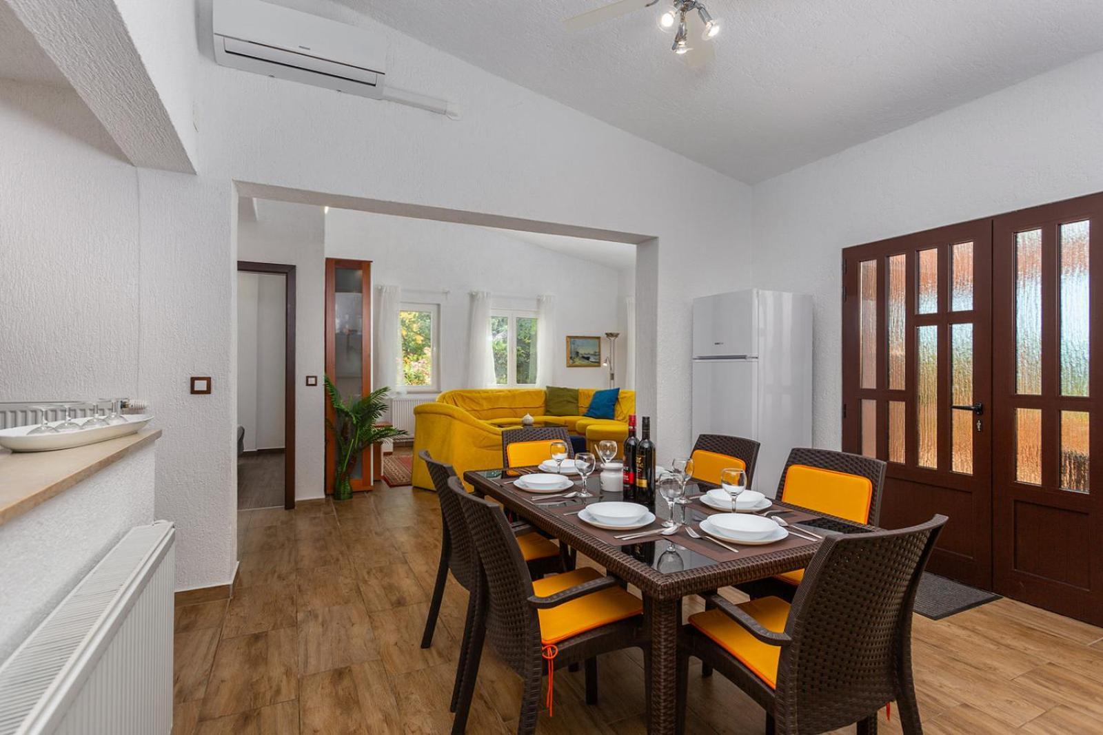 Apartments Villa Temer Pinezići 外观 照片